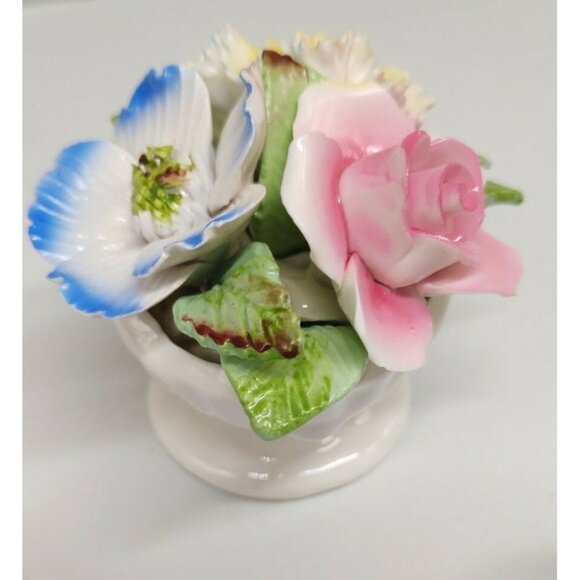 Vintage Royal Stratford Bone China Floral Swan & Basket 1970's - Picture 8 of 12